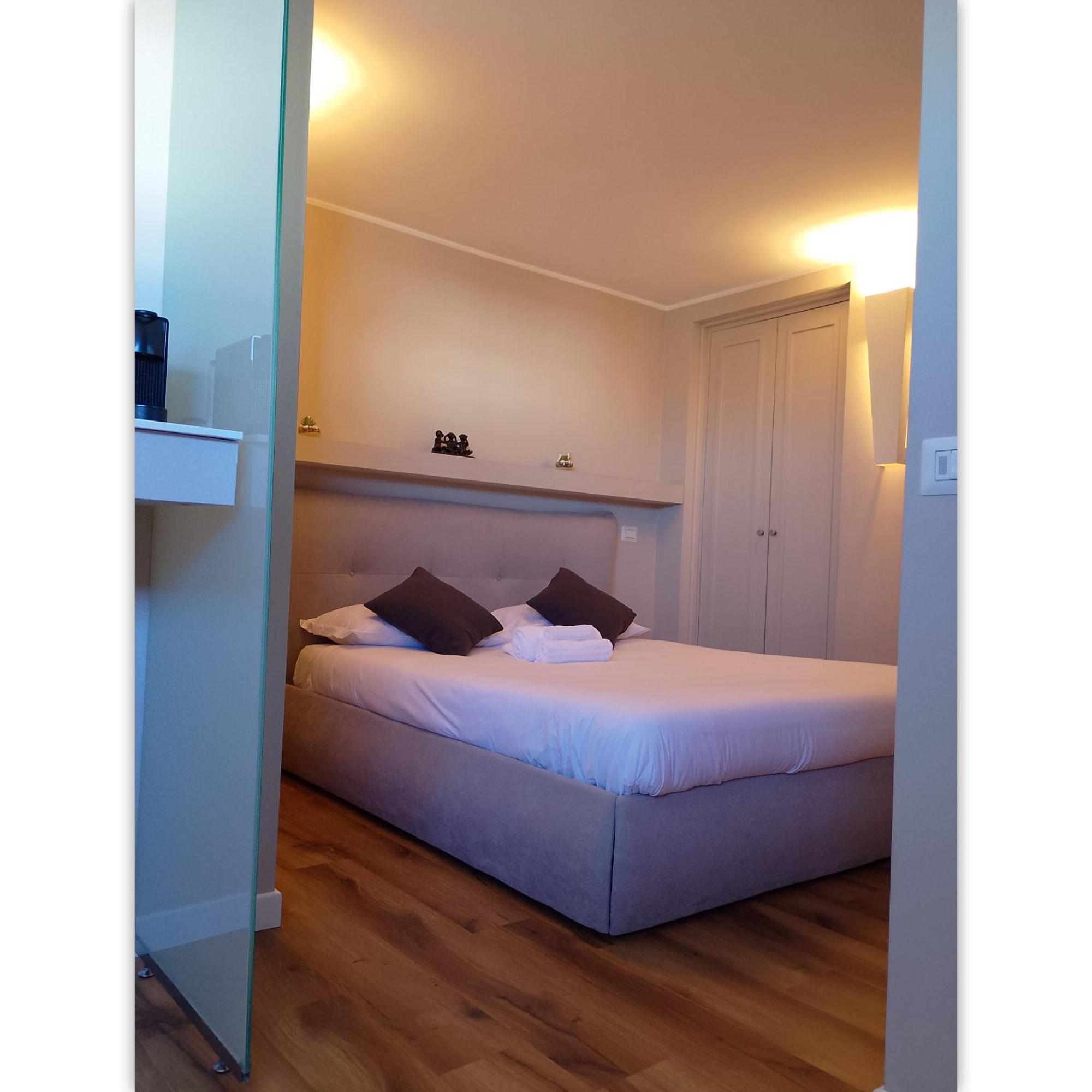 Lux Apartment Numidio Quadrato โรม ภายนอก รูปภาพ